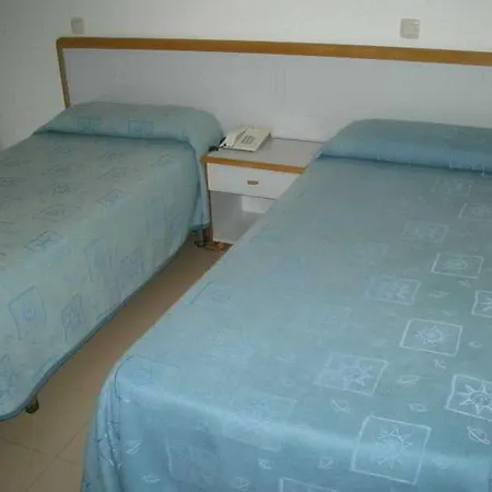 Playa De Meron 圣维森特-德拉巴尔克拉